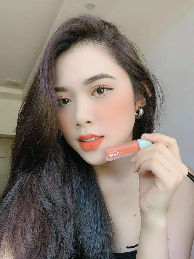 Son Lì Chính Hãng Dolly Super Matte Màu Cam Sáng Cam Kết Y Hình Mềm Mịn Môi Chiết Xuất Thiên Nhiên K Chì