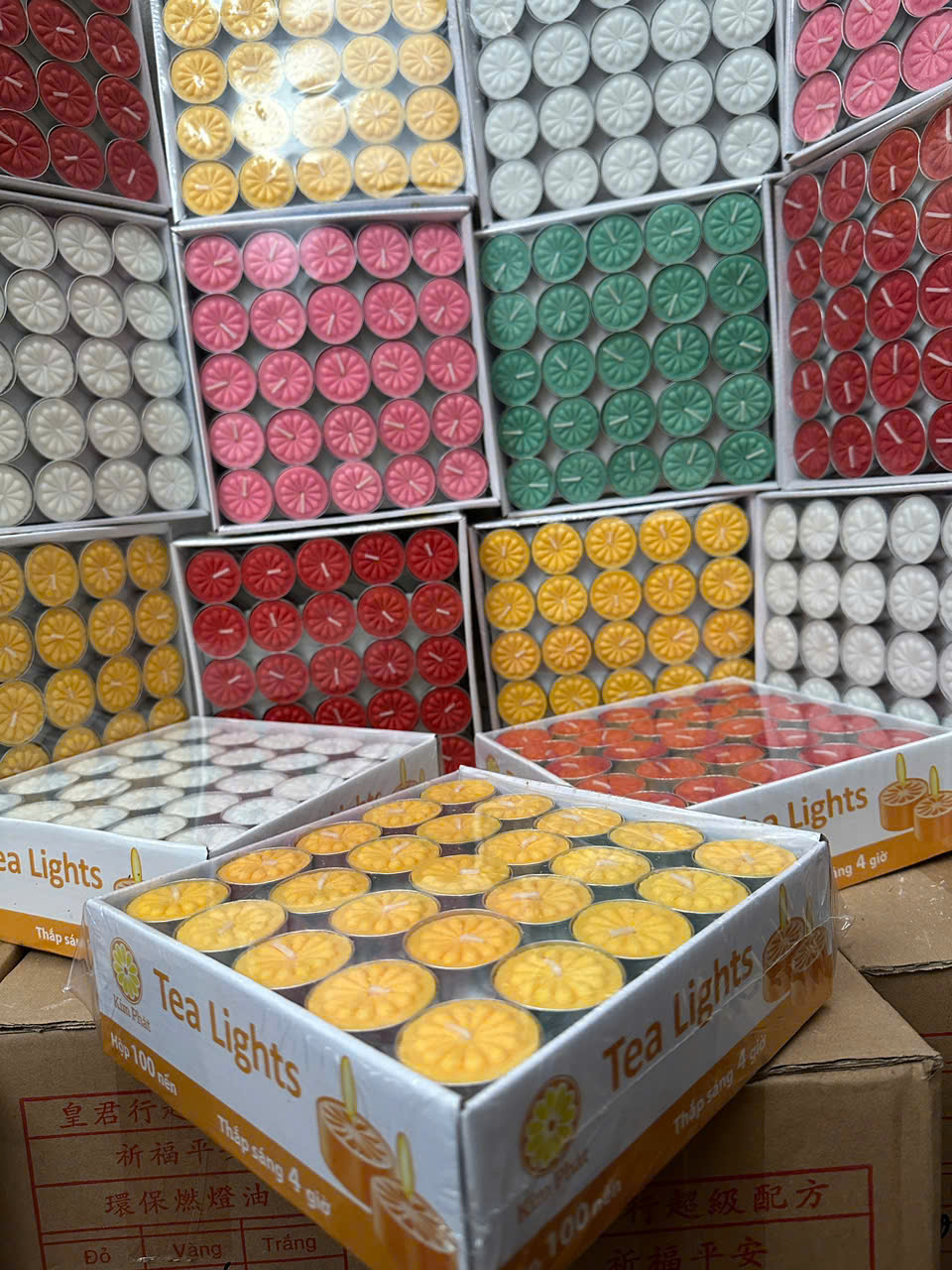 Nến sáp thực vật 2-4 giờ không mùi không khói an toàn
