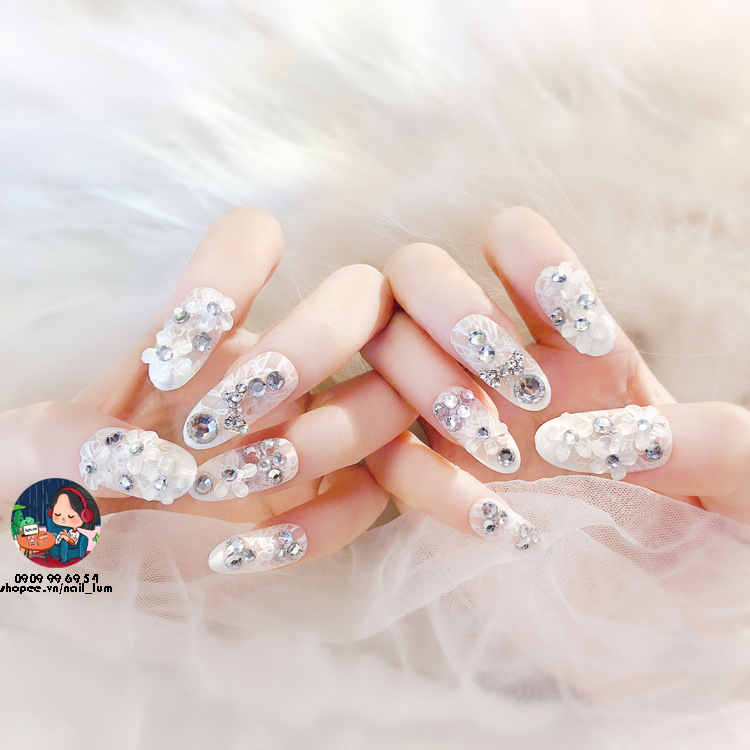 [Hcm]Móng Giả - Nail 3D Dài - Đính Đá [Sẵn Keo - Đóng Hộp 24 Mẫu Đủ Size]