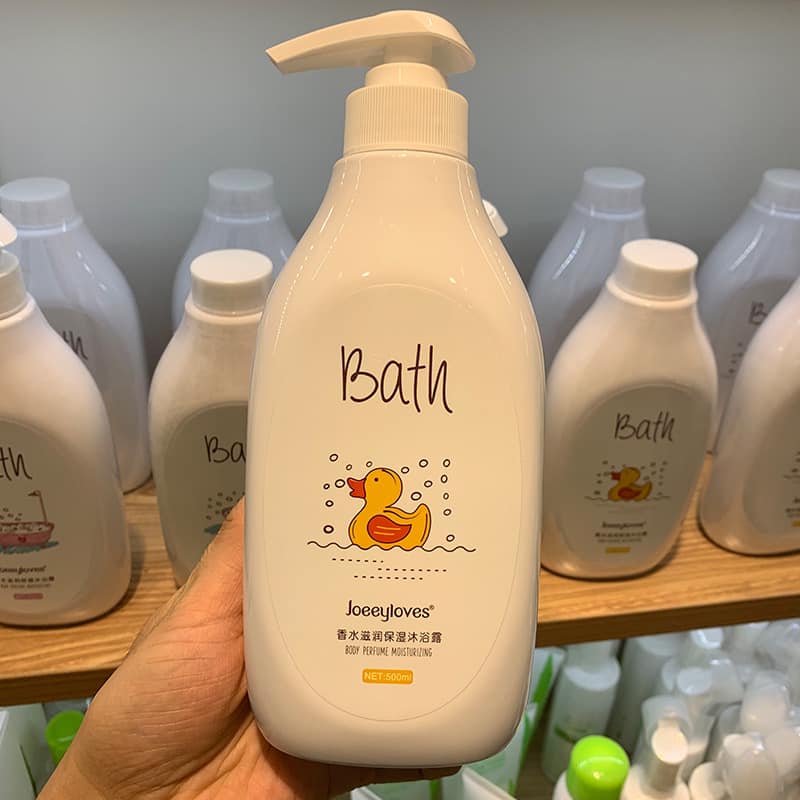 Sữa tắm trắng da dưỡng ẩm JOEEYLOVES 500ml