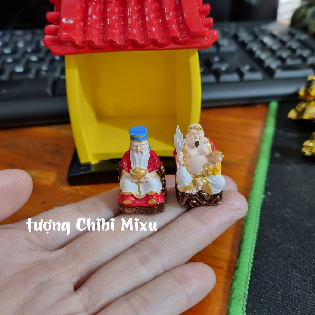 Bộ Đồ Trang Trí Bàn Thờ Thần Tài - Thổ Địa Mini Đế 6cm Quà Tặng Độc Đáo Phong Cách Truyền Thống