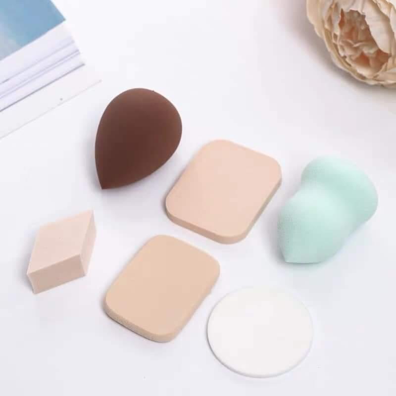 Bộ 6 Mút Tán Nền Makeup 49C59