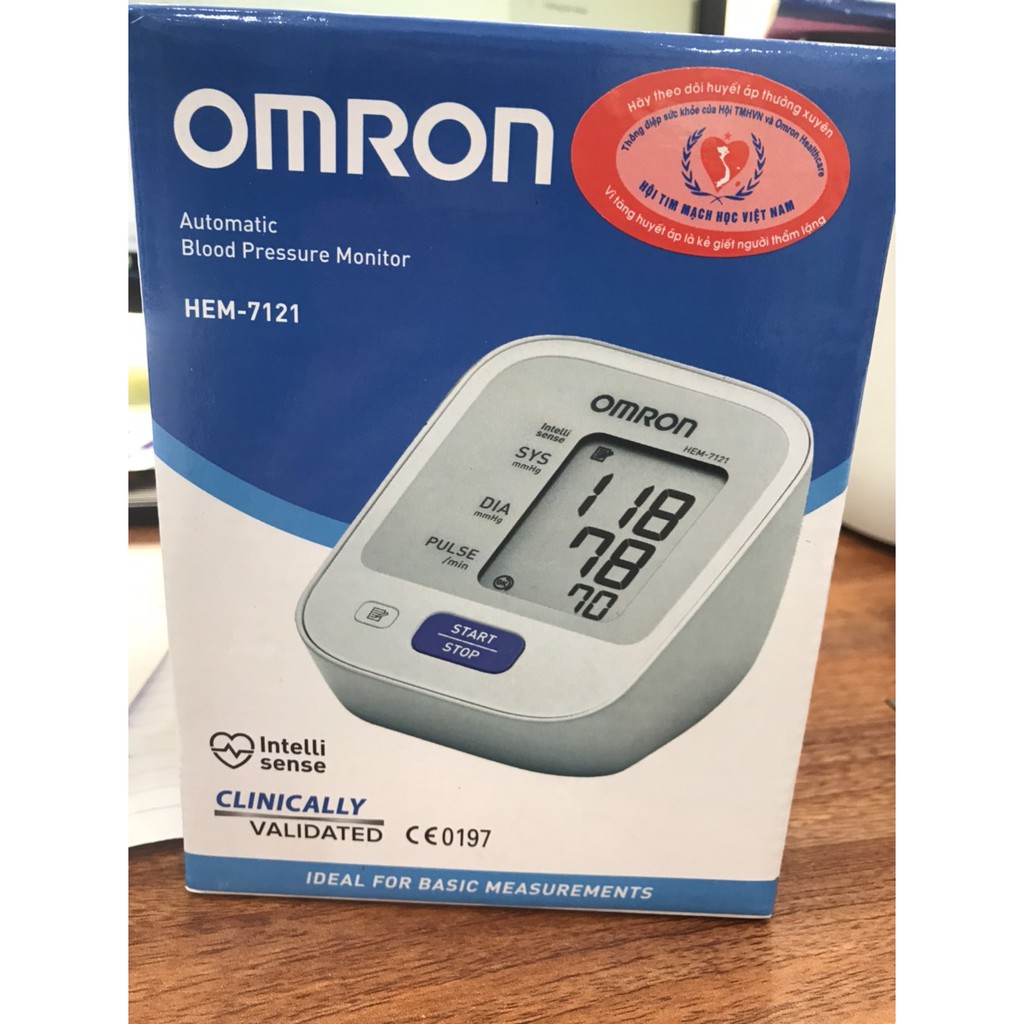 Máy đo huyết áp bắp tay tự động Omron HEM-7121