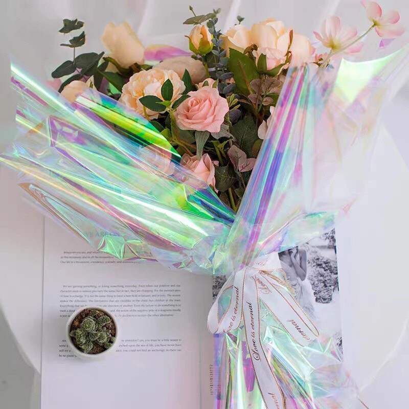 Giấy bóng kiếng hologram cầu vòng