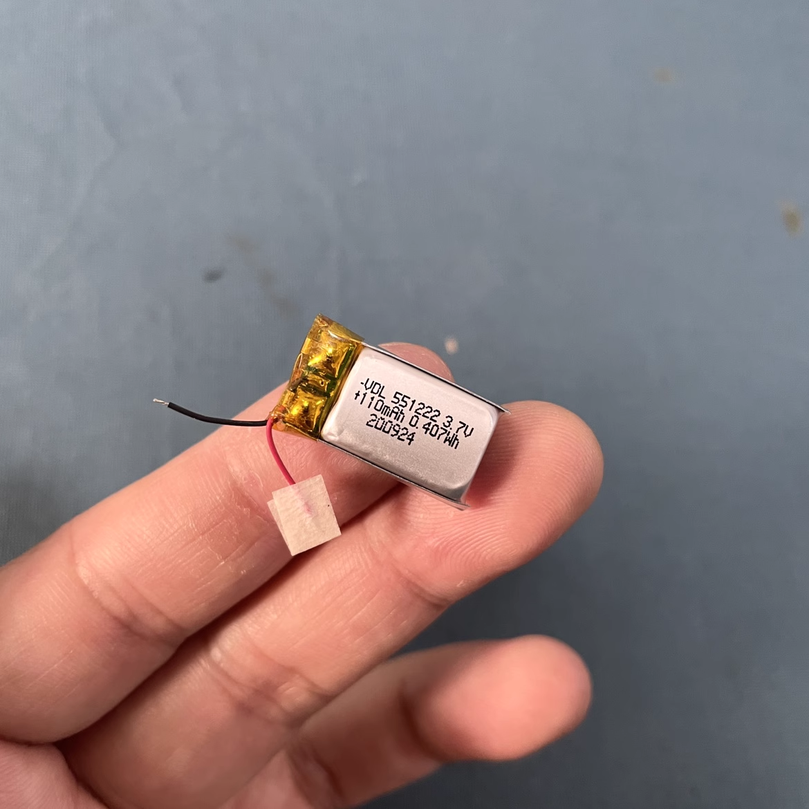 Pin sạc Lipo 551222 3.7V 110mAh có mạch bảo vệ pin