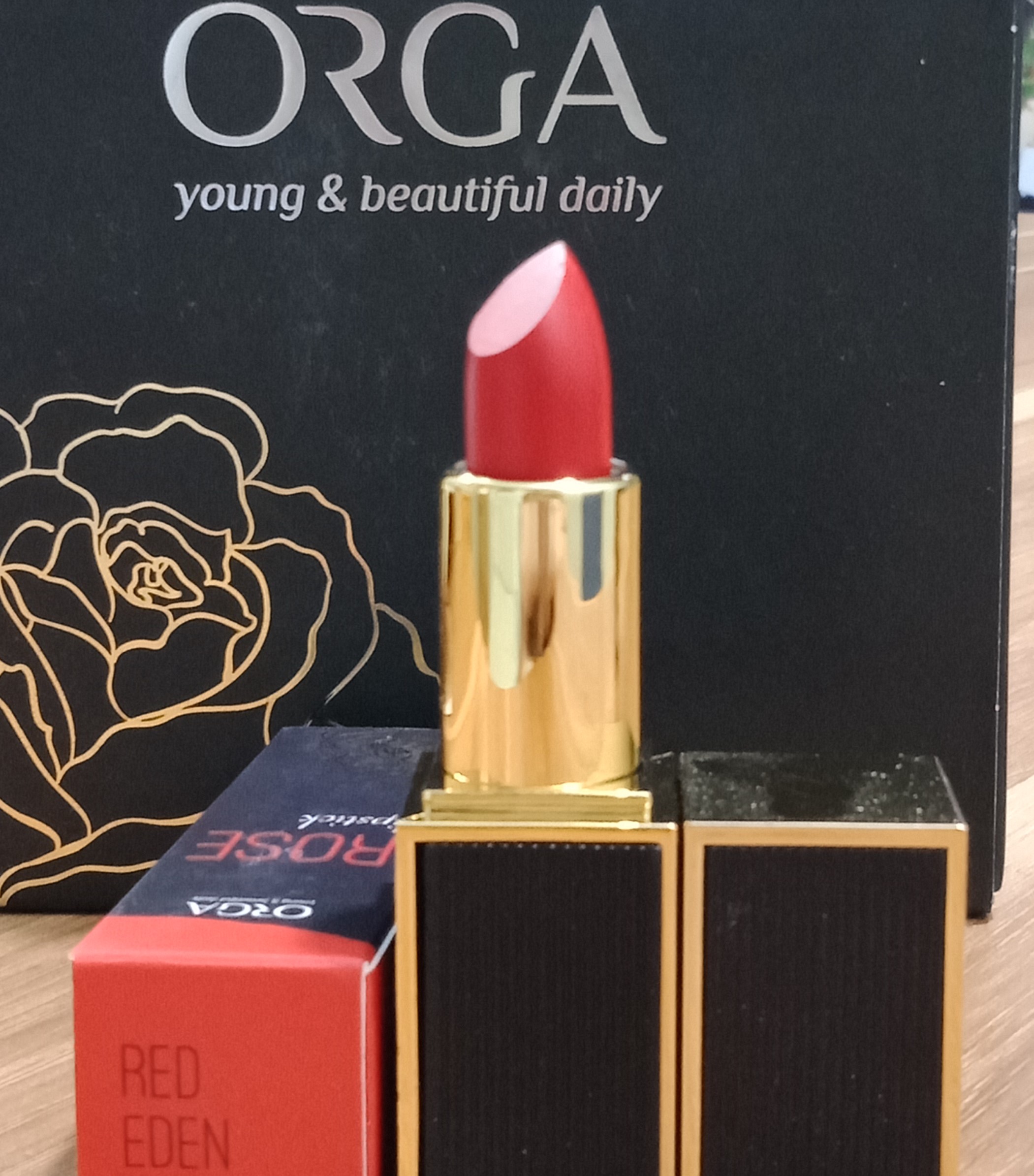 Son Organic Rose Lipstick - Màu Đỏ Nhung ( Tặng 01 Thỏi Son Dưỡng Có Thành Phần Từ Mầm Gạo Của Orga )