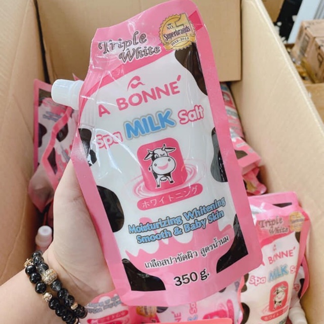 Muối Tắm Sữa Bò Tẩy Tế Bào Chết A Bonne Spa Milk Salt 350g Trắng Da Ngừa Mụn