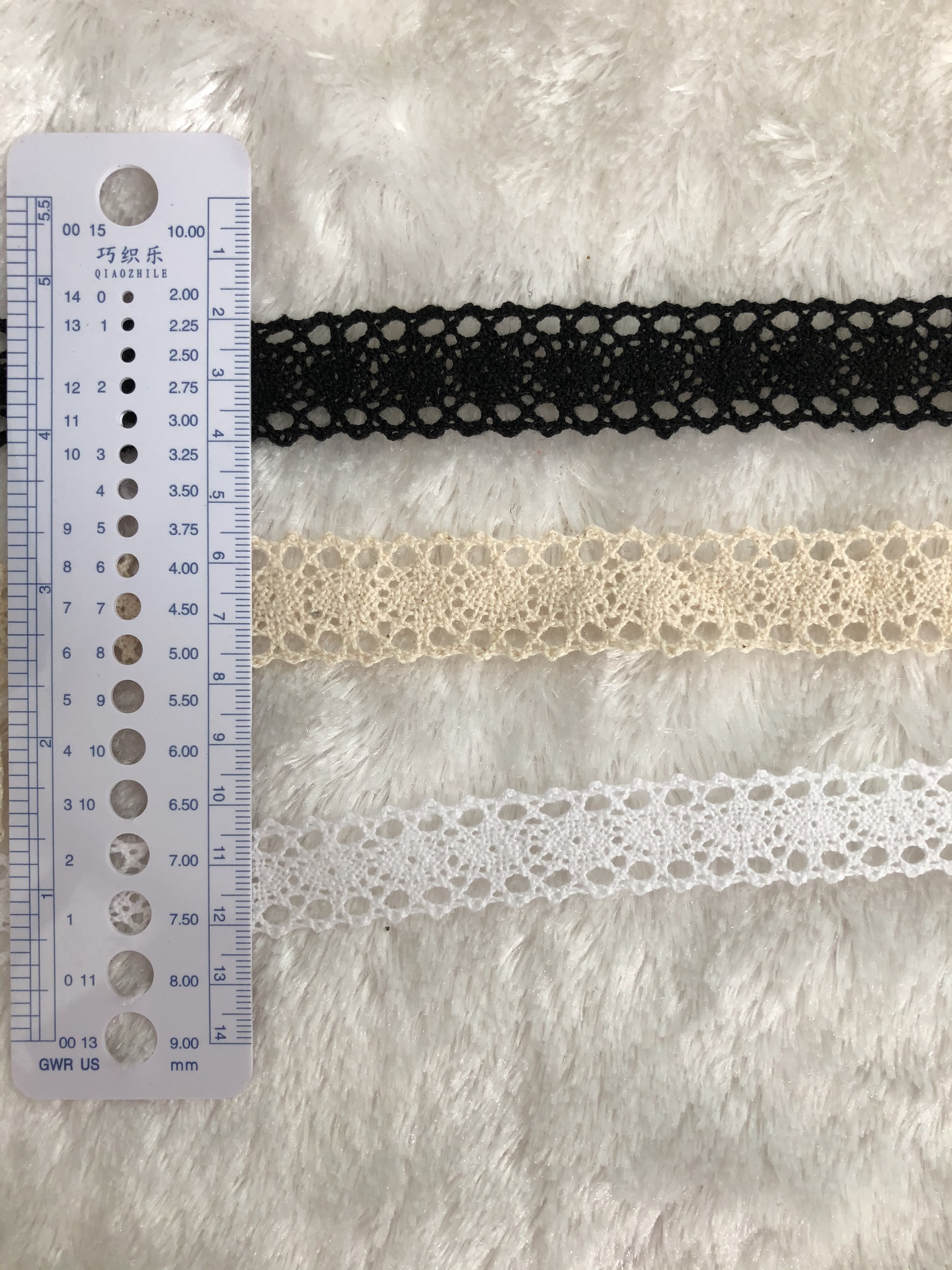 Ren chỉ 2cm trang trí 8k/mét