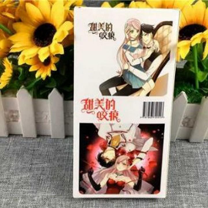 Postcard vết cắn ngọt ngào 2 hộp ảnh bộ ảnh có ảnh dán sticker lomo bưu thiếp anime-Hộp ảnh, postcard hay bưu thiếp chứa tận 30 tấm ảnh bên trong. Một mặt là các nhân vật trong anime đượ in hình màu đa sắc, mặt còn lại để viết lời ghi chú, lời chúc hay nhắn gửi bạn bè người thân. -Chất liệu postcard làm từ bìa giấy chất có độ cứng. Kích thước 9x14cm. -Màu sắc trên sản phẩm tươi tắn mới mẻ -Một hộp postcard chứa thường 30 tấm bưu thiếp 8x9 cm và 30 tấm mini lomo card 6x9cm. Mini lomo card đính kèm với postcard và được phân tách bởi viền liền, cả hai đều được in màu hình giống nhau. Ngoài ra trong hộp còn có 120 miếng dán sticker. (Hoặc số lượng sticker ảnh dán có thể nhiều hơn tùy theo đợt sản xuất) -Hộp postcard được in hình các nhân vật trong anime -Một hộp có 30 tấm được in hình ngẫu nhiên. Hình chụp trên bài đăng do shop chụp mẫu 1 hộp. Hình các bạn nhận có thể không hoàn toàn giống hình mẫu shop chụp. #hopanh #tapanh #postcard #hinhanh #idol #anime #chibi #nhomnhac #bts #blackpink #tfboys #bigbang #snsd #tara #momoland #conan #kimetsu #trantinhlenh #trieuledinh