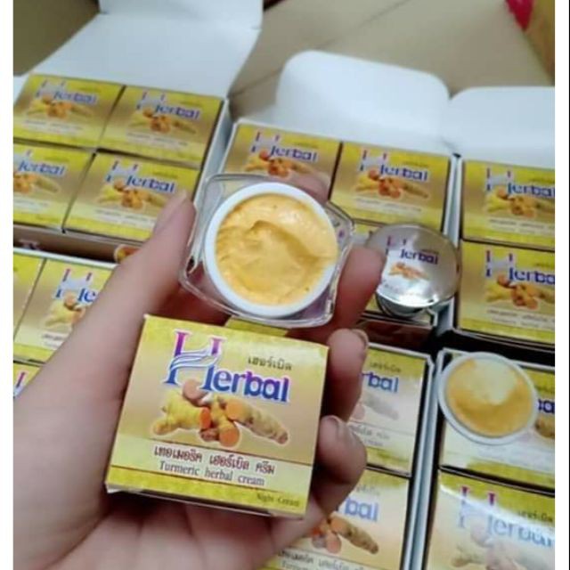 Kem Nghệ Herbal Thái Lan