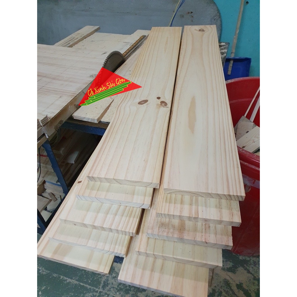 Thanh gỗ thông mới đẹp dài 150cmrộng 9.5cmdày 1.5cm bào láng đẹp 4 mặt thích hợp đóng giường pallet kệ sáchtủ
