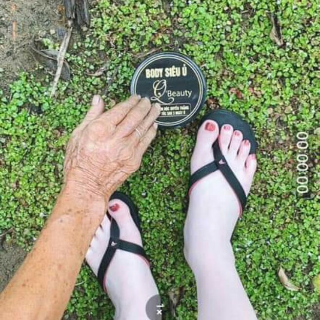 Kem body Siêu ủ trắng