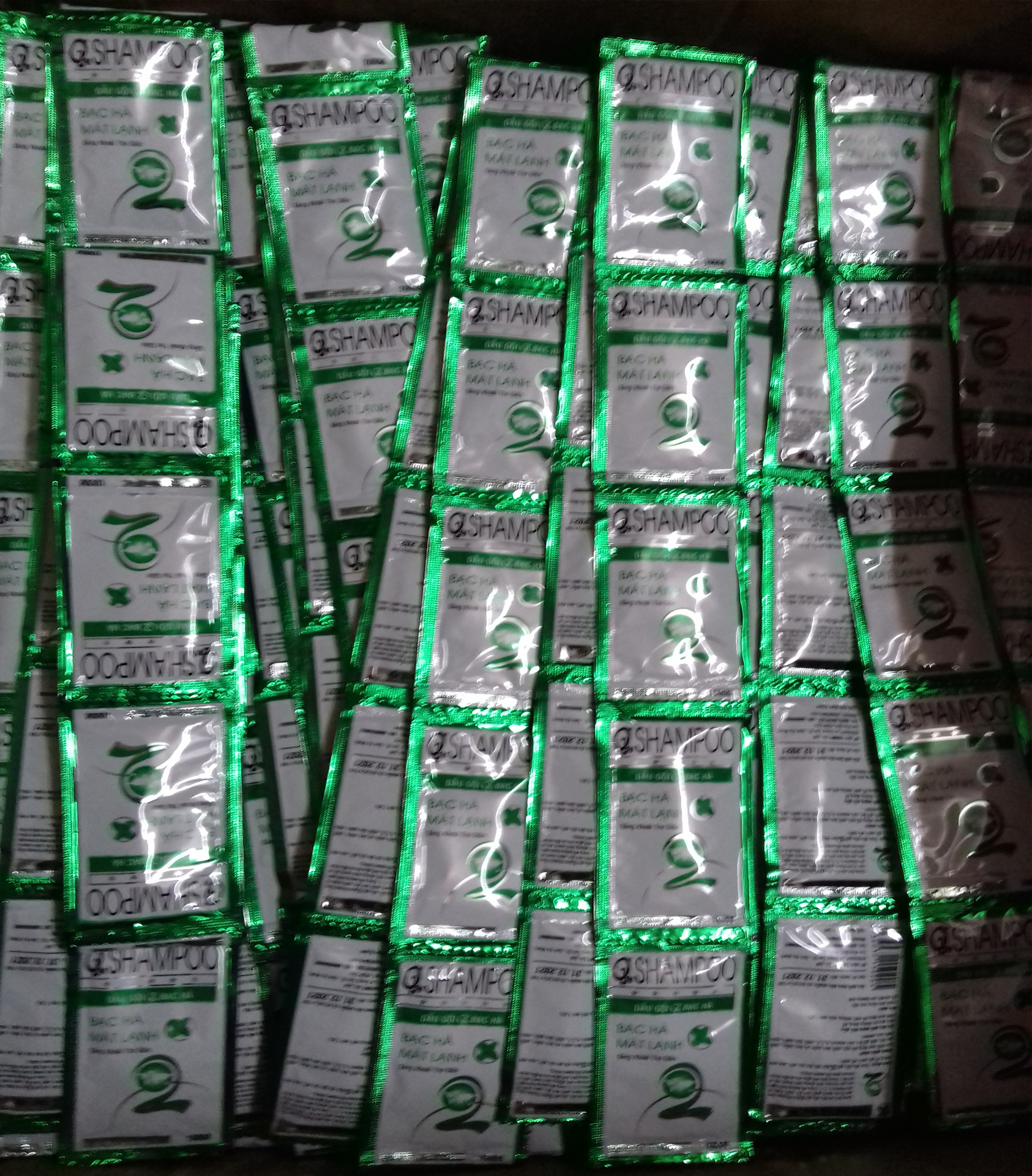 [HCM]100 gói dầu gội nhà nghỉ khách sạn