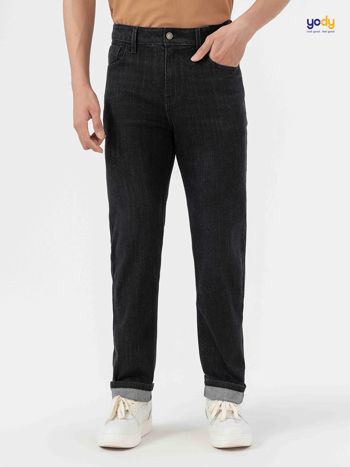 Quần jeans nam YODY slim fit chất liệu coolmax màu đen co dãn thoáng mát QJM7005