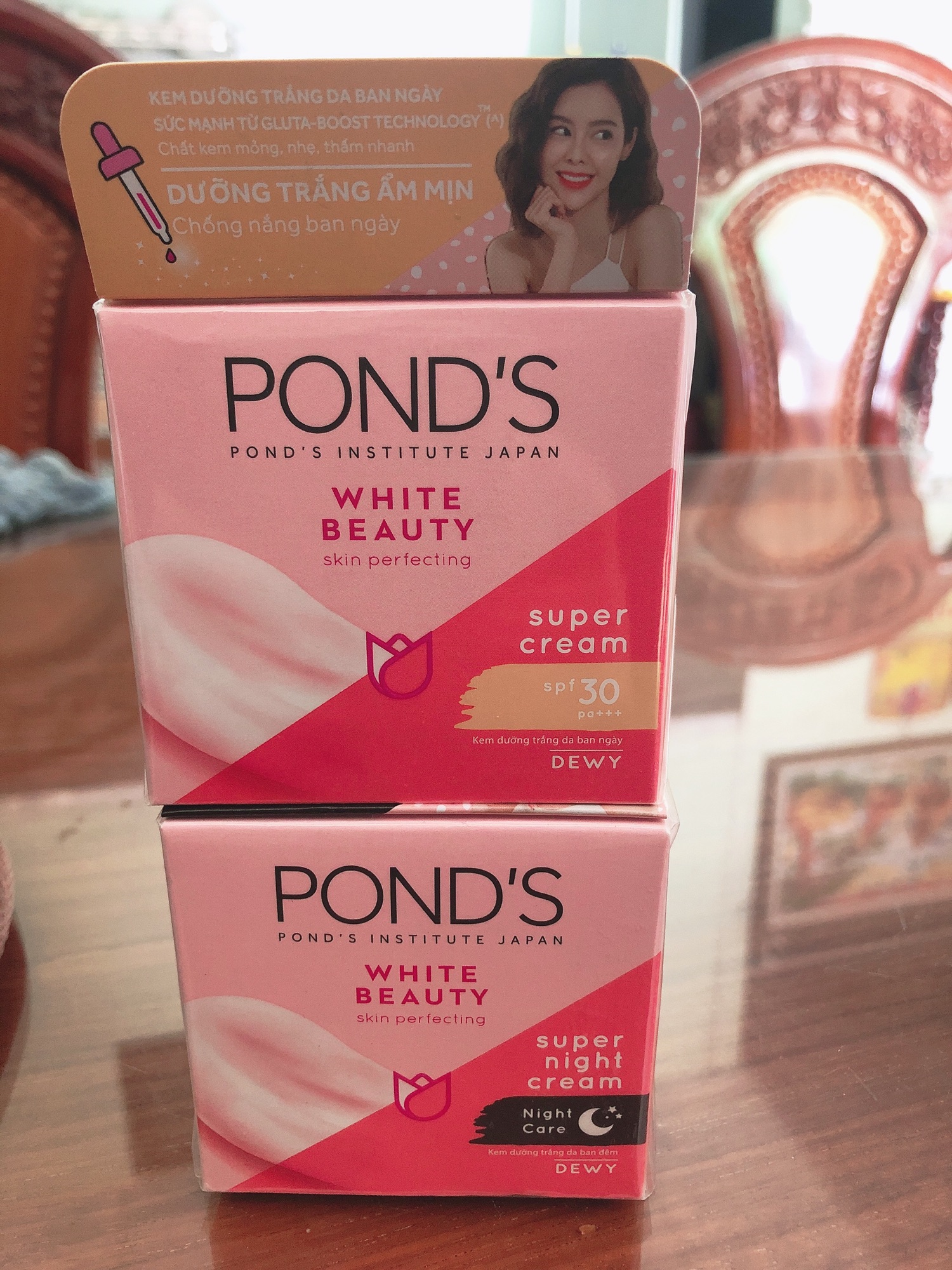 Bộ Đôi Kem Pond’s White Beauty 50G/ Hũ