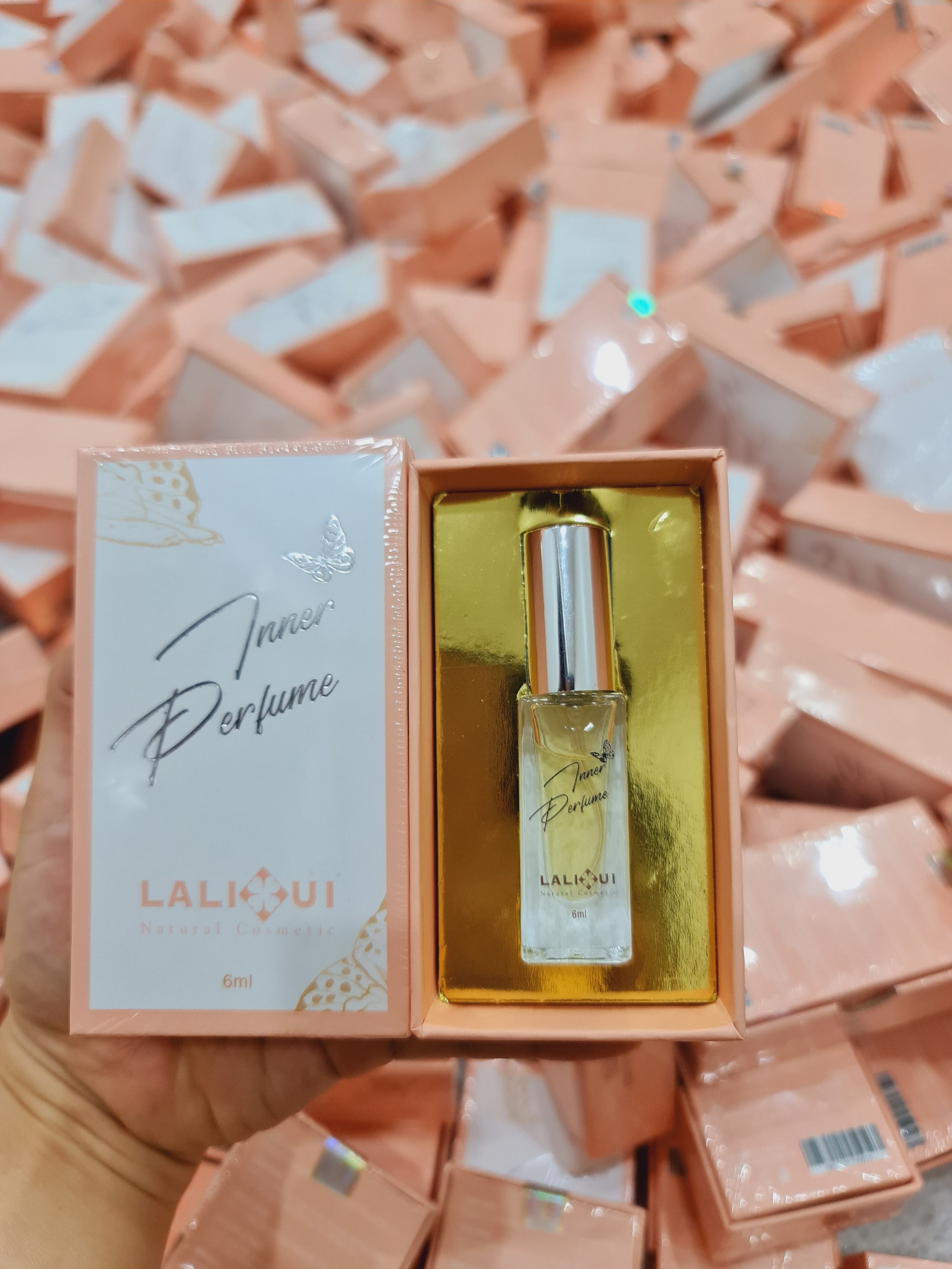 Nước Hoa Vùng Kín Lalihui - Nước Hoa Cô Bé - Thơm Ngọt - [Quà Tặng: Ngọc Nữ Xuân Hồng Lalihui 20Ml]