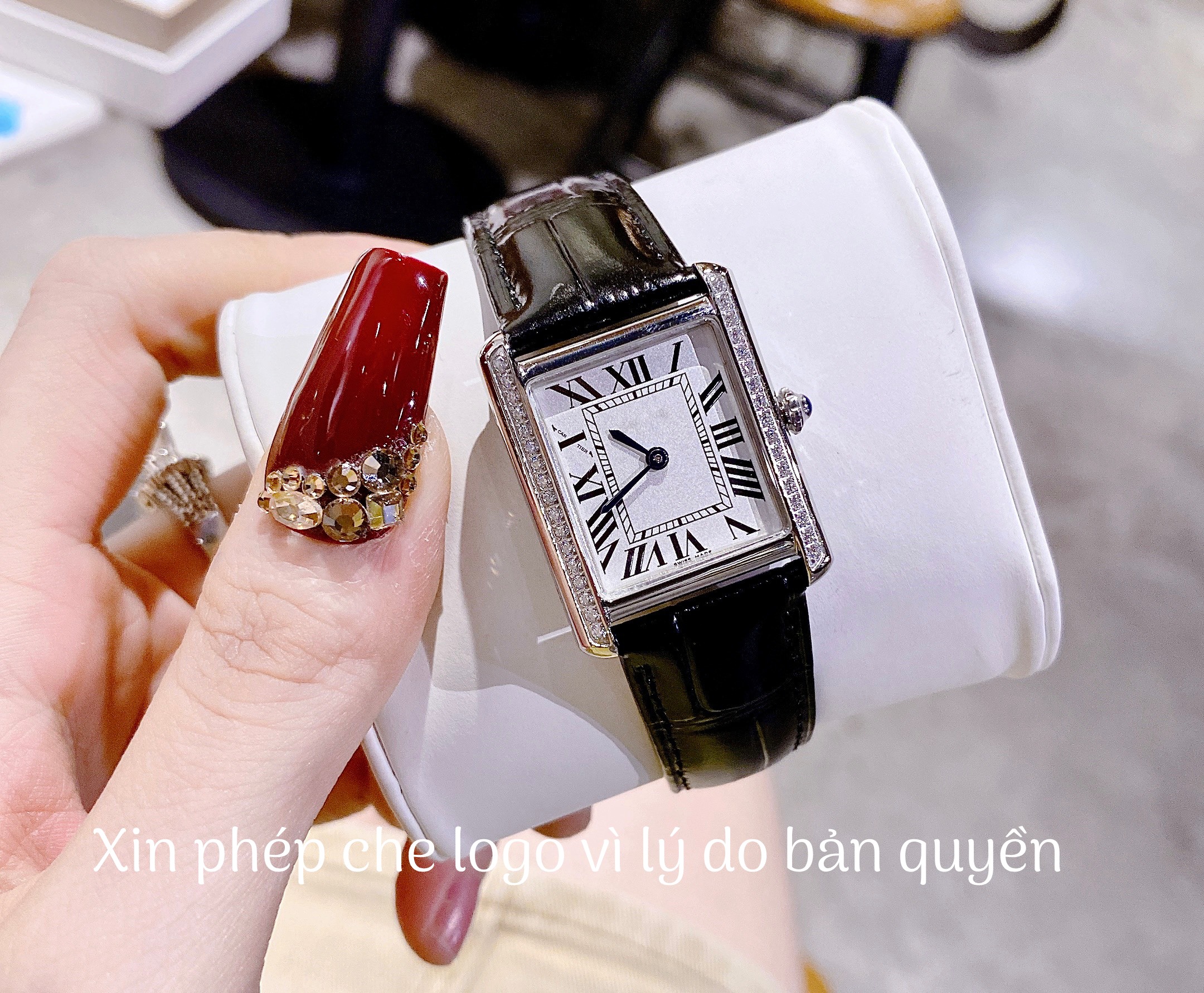 Đồng Hồ Nữ Ca Catier48036DH Mặt Chữ Nhật Vành Nạm Đá Sang Trọng - Dây Da Màu Đen - Size 24x33mm