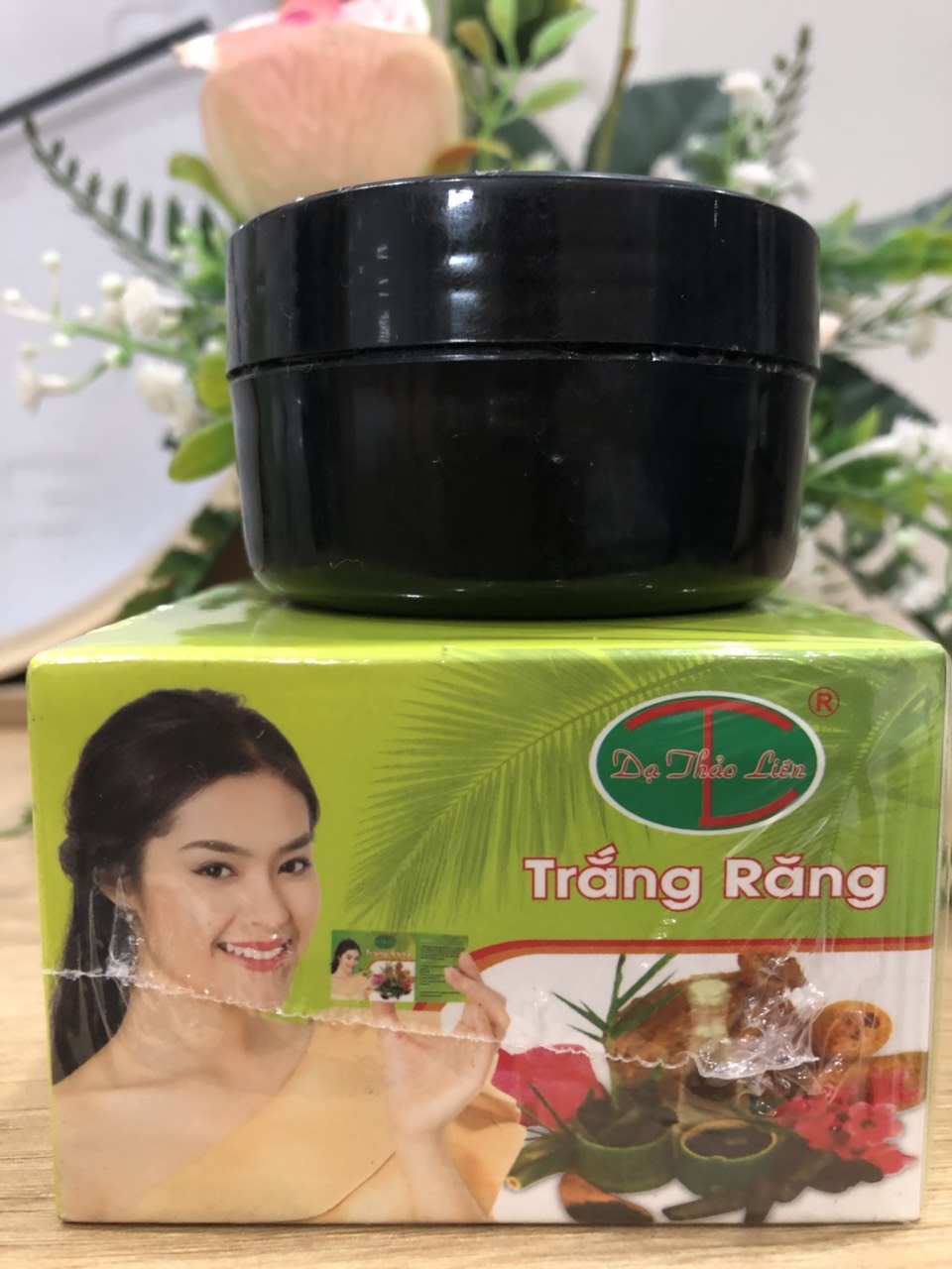 Bột Trắng Răng - Dạ Thảo Liên