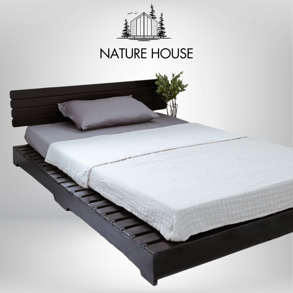 Giường ngủ pallet gỗ thông màu đen gấp gọn chân cao kích thước 1m2-1m4-1m6-1m8-2m