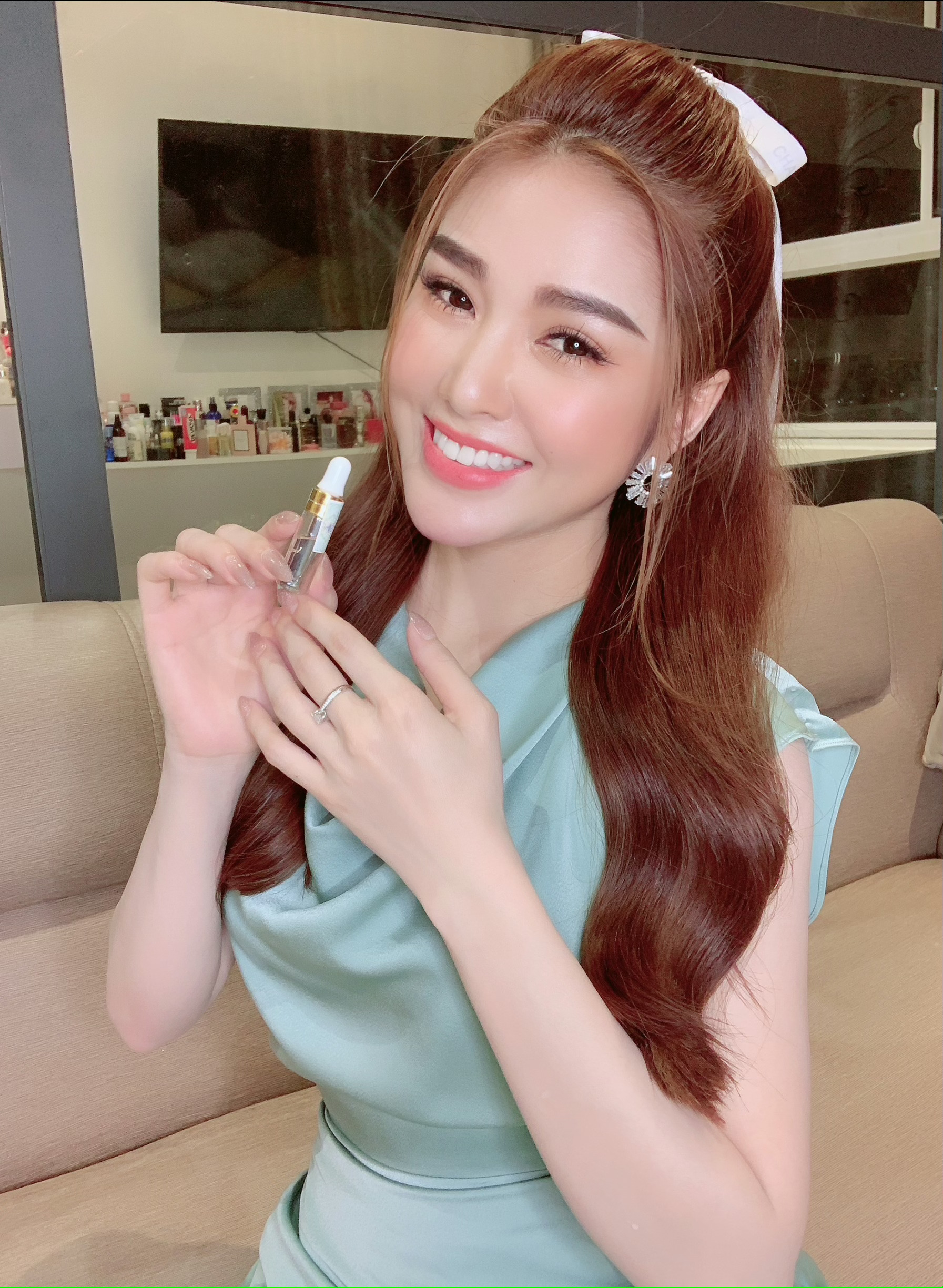Serum kích trắng Sakimy dưỡng ẩm giúp da căng mịn pha kem body (Chính hãng)