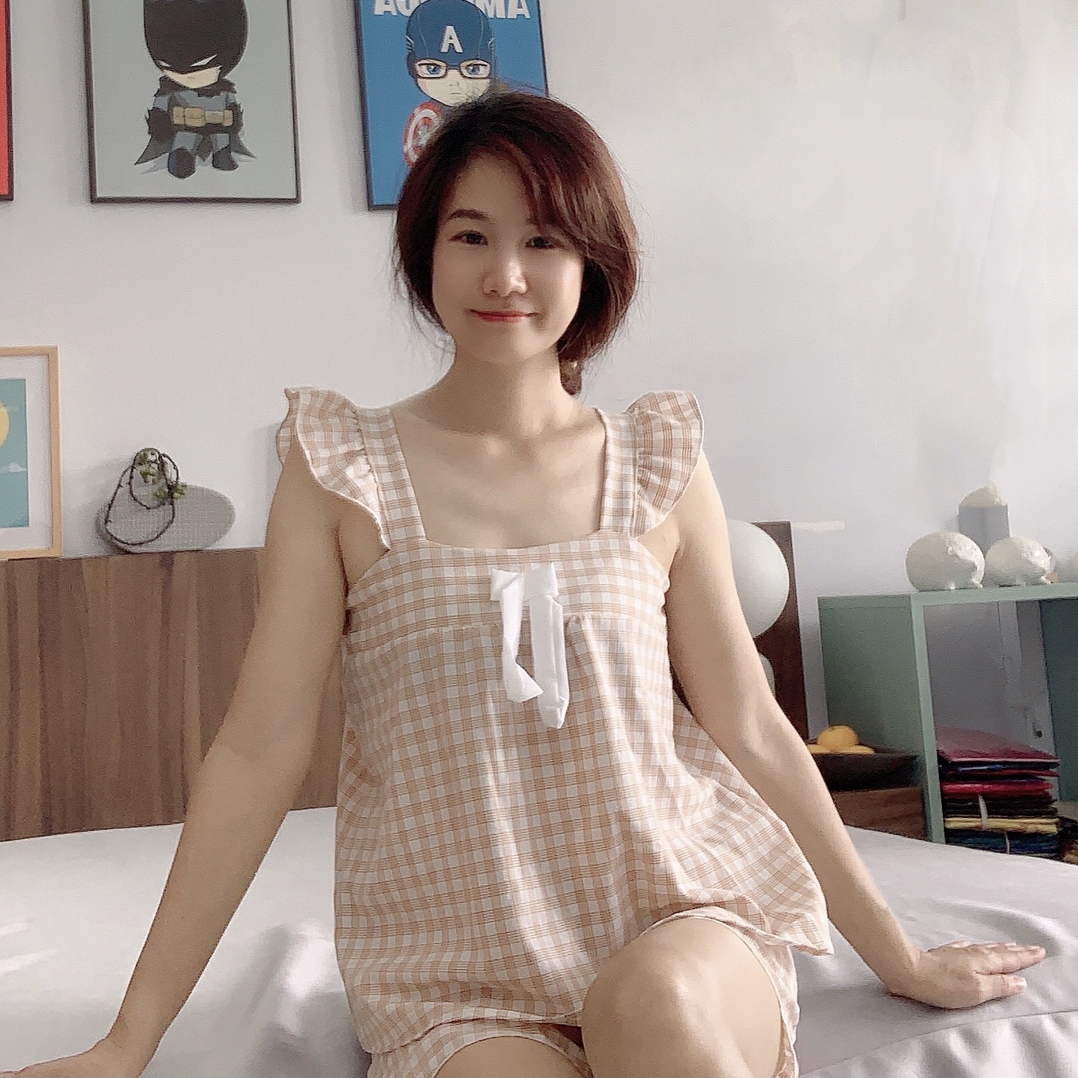 Bộ đùi mặc nhà áo phối nơ trắng caro - tay bèo cánh tiên xinh xắn freesize 53kg