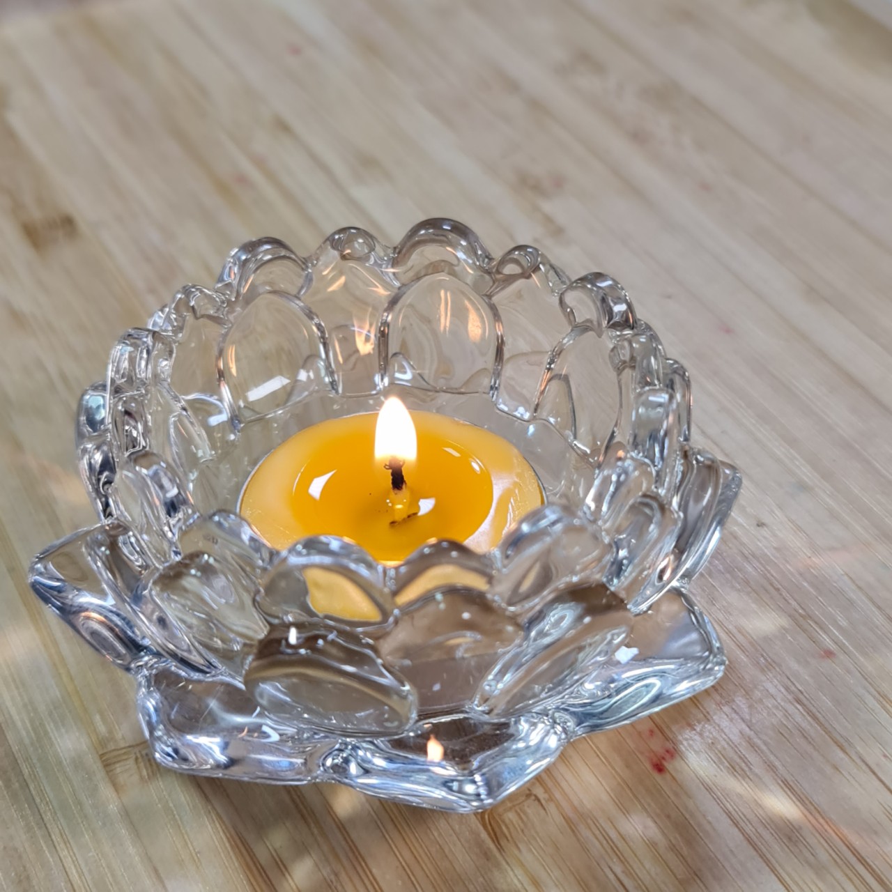 Đế nến Hoa Sen thuỷ tinh trong suốt cao cấp - Nến Ưu Đàm