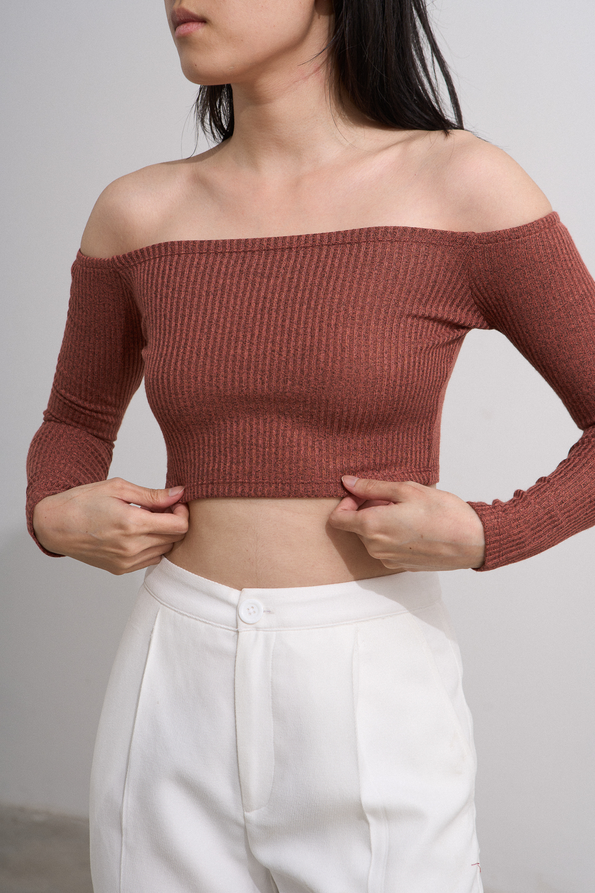 [NHẬP MÃ NOVFALAZSOCIAL02 GIẢM 40K ĐƠN 199K  ] Áo thun MAYBI off shoulder trễ vai  tay dài