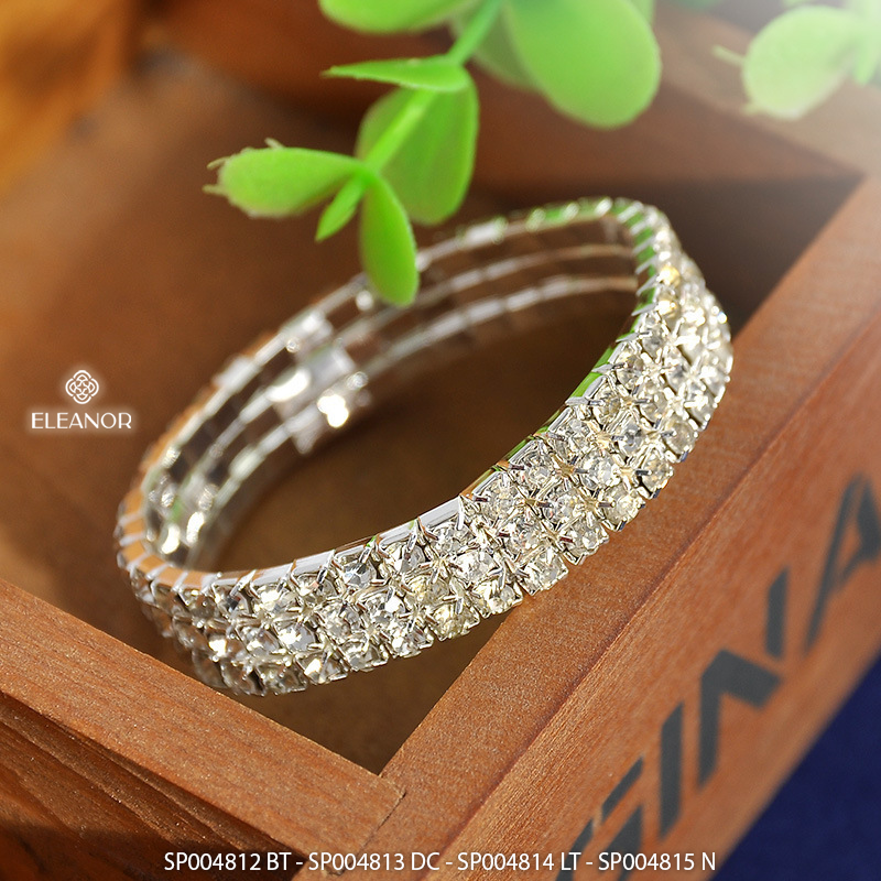 Dây chuyền choker dạng kiềng vòng tay bông tai nhẫn nữ Eleanor Accessories bộ trang sức đính đá phụ 