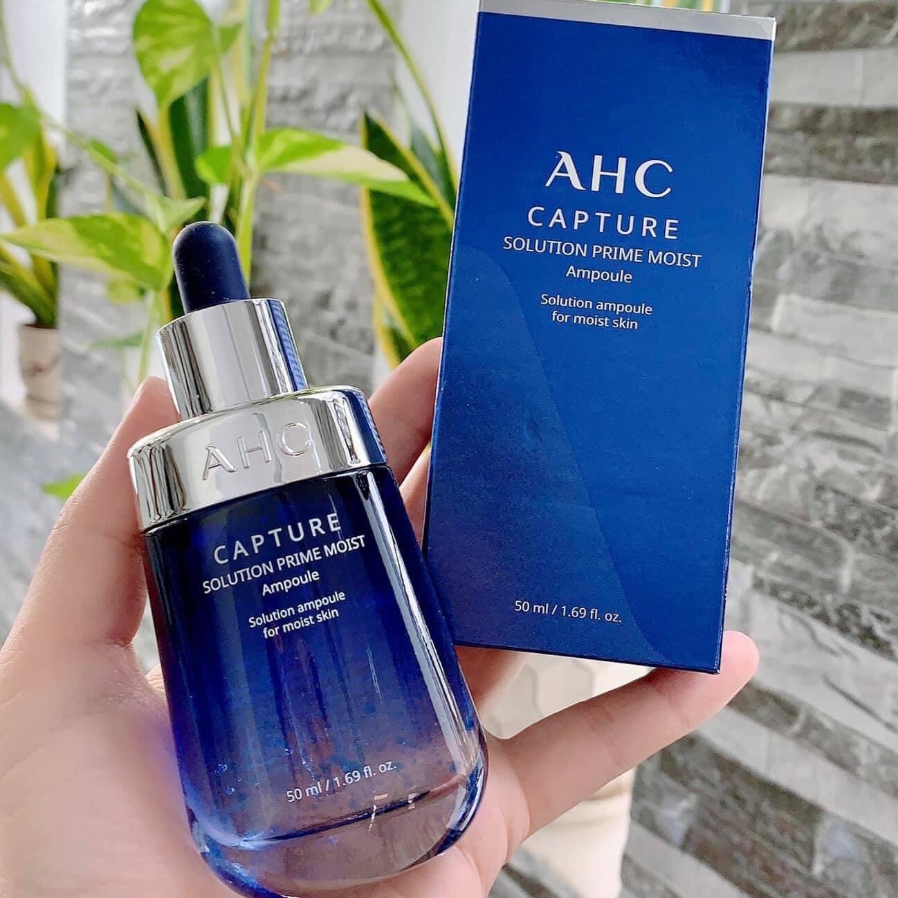 [Lấy Mã Giảm Thêm 30%]Serum Ahc Capture Moist Solution Max Cream 50Ml Màu Xanh Dương