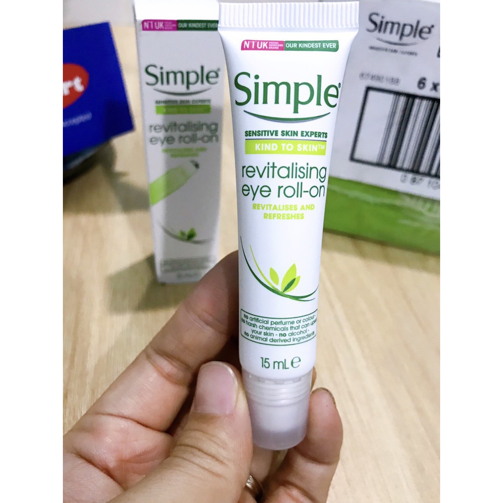 [Hcm]Lăn Mắt Simple Kind To Eyes Revitalizing Eye Roll - On 15Ml | Hàng Mới