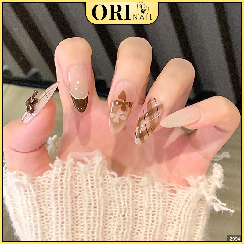 Móng Tay Giả Nail Box Đính Đá Đính Charm Nơ Kiểu Dài Màu Nâu ORI NAIL Z994