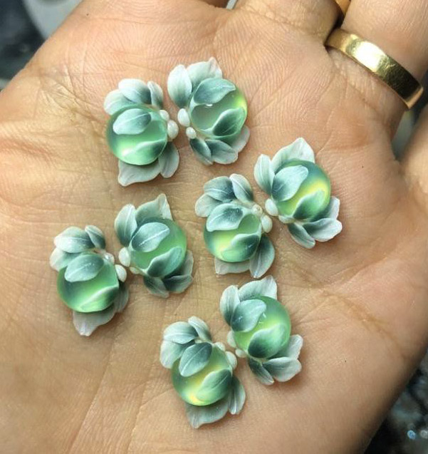 [HCM]Sản phẩm trang trí móng  vẽ nổi Nail desige  hoa vẽ nổi. Hoa nổi 4D Fantasy set 2 hoa theo màu.Hoa dễ bẻ from móng(hàng vẽ tay không đổ khuôn )