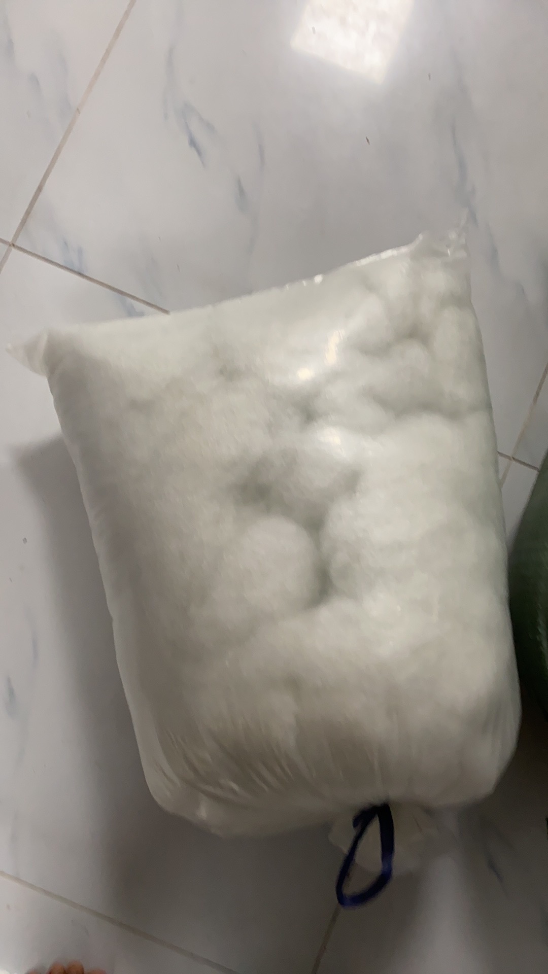 1Kg Bông Gòn Bi Nhồi Gấu Bông Mềm Mịn Đàn Hồi Cao (QUÝ KHÁCH VUI LÒNG ĐẶT 1 ĐƠN TỐI ĐA 5KG)