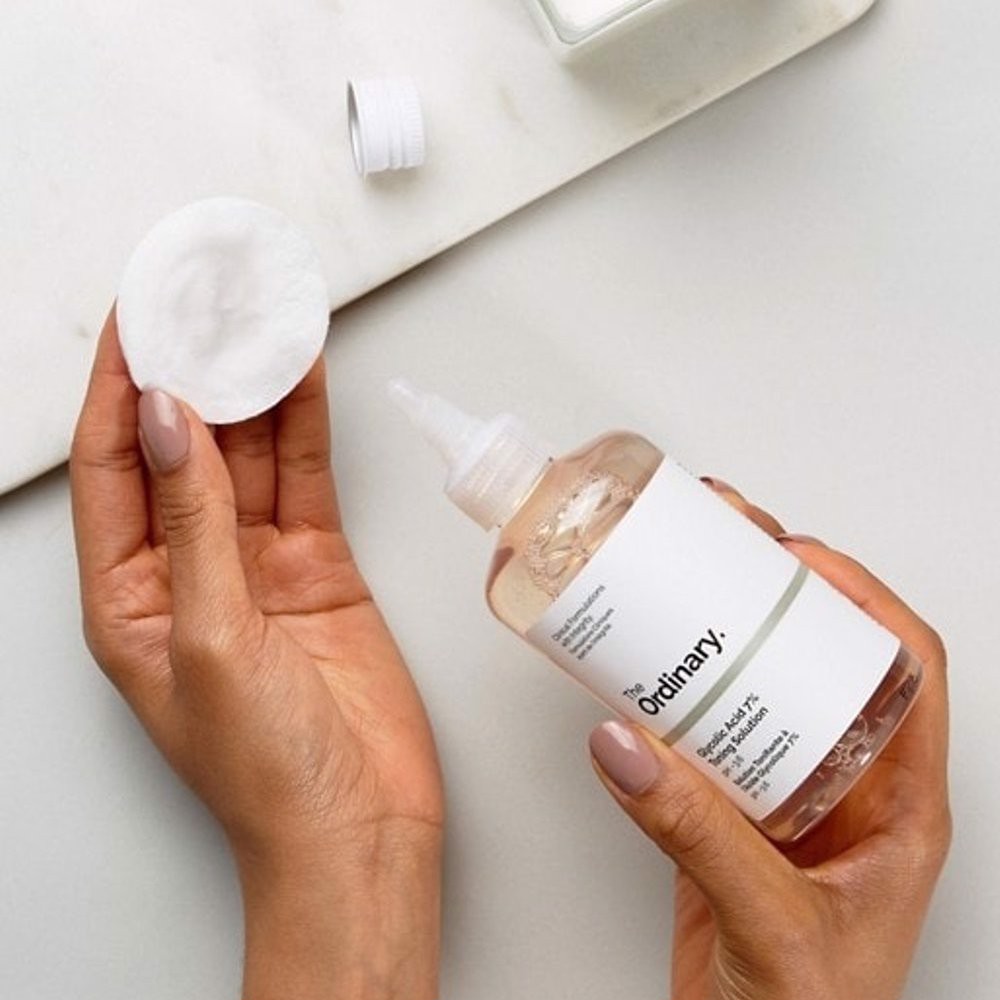 Nước hoa hồng tẩy da chết  The Ordinary Glycolic Acid 7% Toning Solution