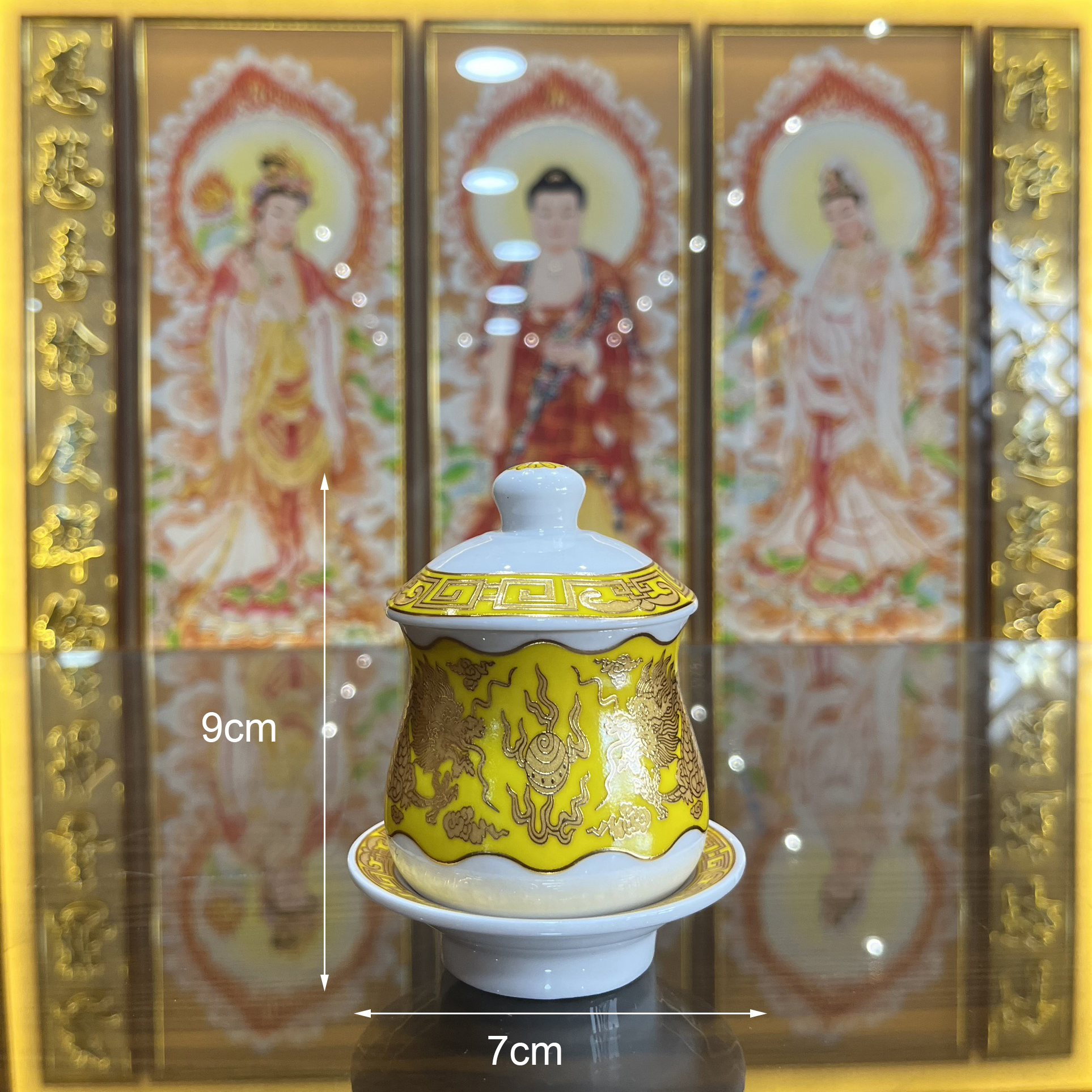 bộ Thờ cúng 2070 lư bình dĩa họa tiết rồng vàng mẫu mới bằng men sứ - phật giáo tuệ quang