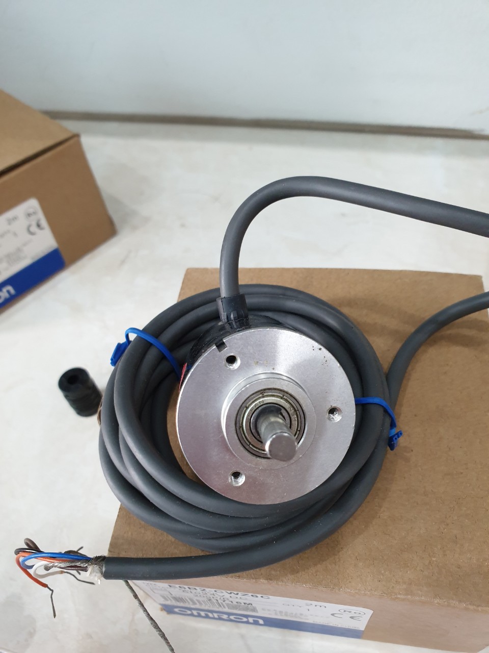 Encoder  200 360 400 500 600 1000 1024  2000 2500 xung ( loại tốt)