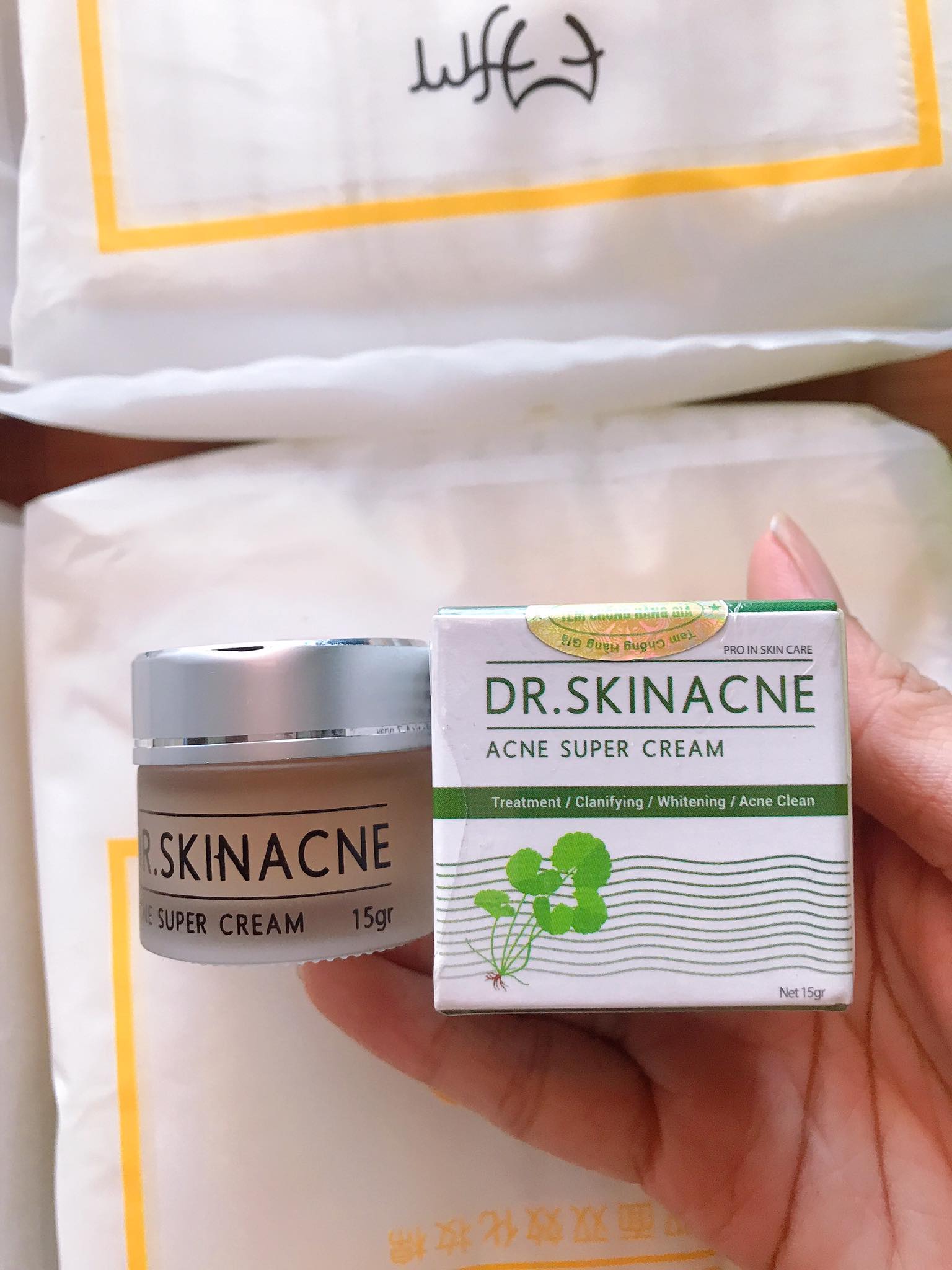 Kem Mụn Dr.Skinacne