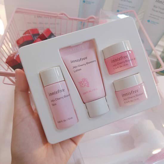 [Hcm]Bộ Dưỡng Trắng Da Dưỡng Ẩm Innisfree Jeju Chery Blossom Hoa Anh Đào - Bộ 4 Sản Phẩm Chính Hãng Nhập Khẩu