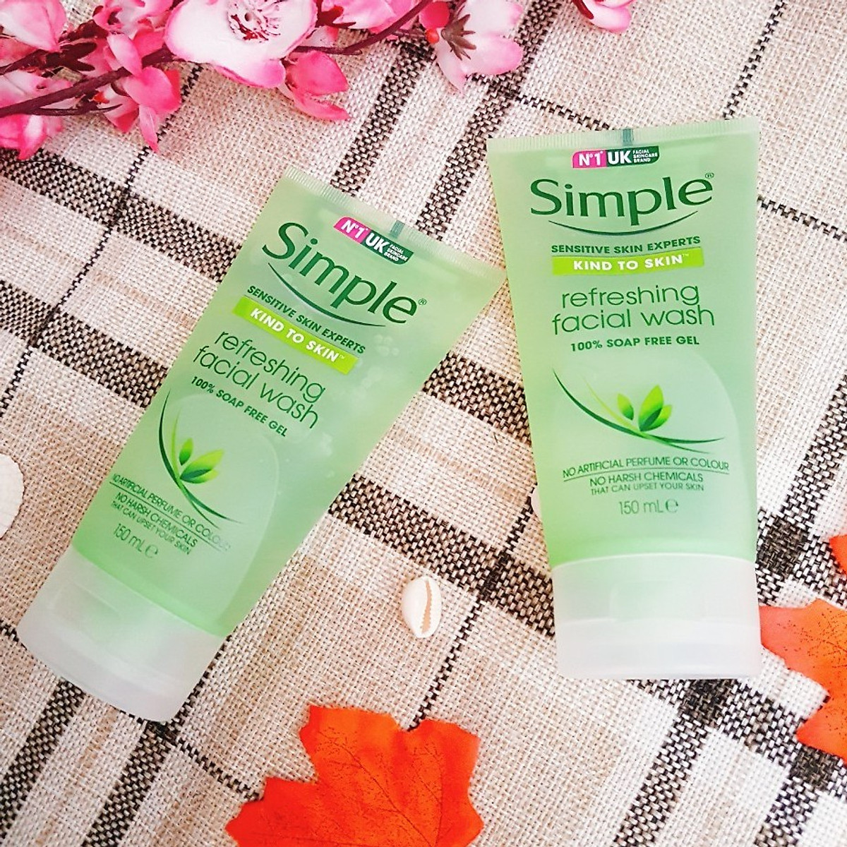 [Hcm]Combo 2 Sữa Rửa Mặt Làm Sạch Sâu Dịu Nhẹ Cấp Ẩm Cho Da Simple Kind To Skin Refreshing Facial Wash 150Ml X 2