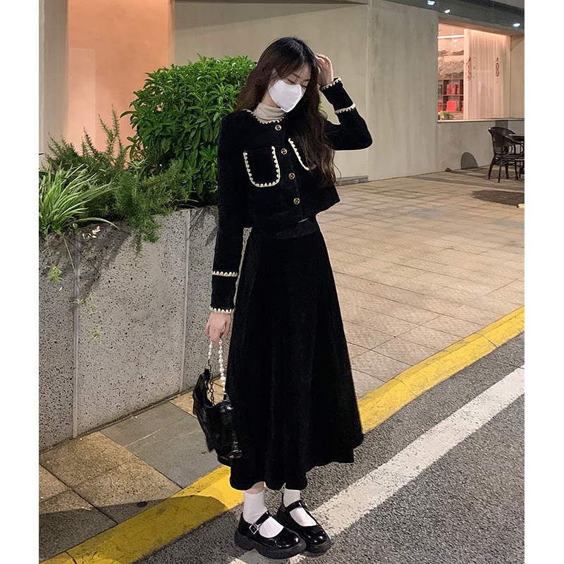 Váy nhung đen - Set váy nữ viền ren Mix Với Áo Croptop Hàng Quảng Châu Thiết Kế tay Dài Phối Viền Tiêu Thư Gin62_store