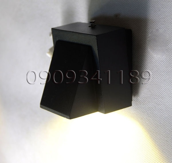 [HCM]Đèn gắn tường ngoài trời hiện đại hình chữ nhật vát hắt một đầuđèn hắt tường