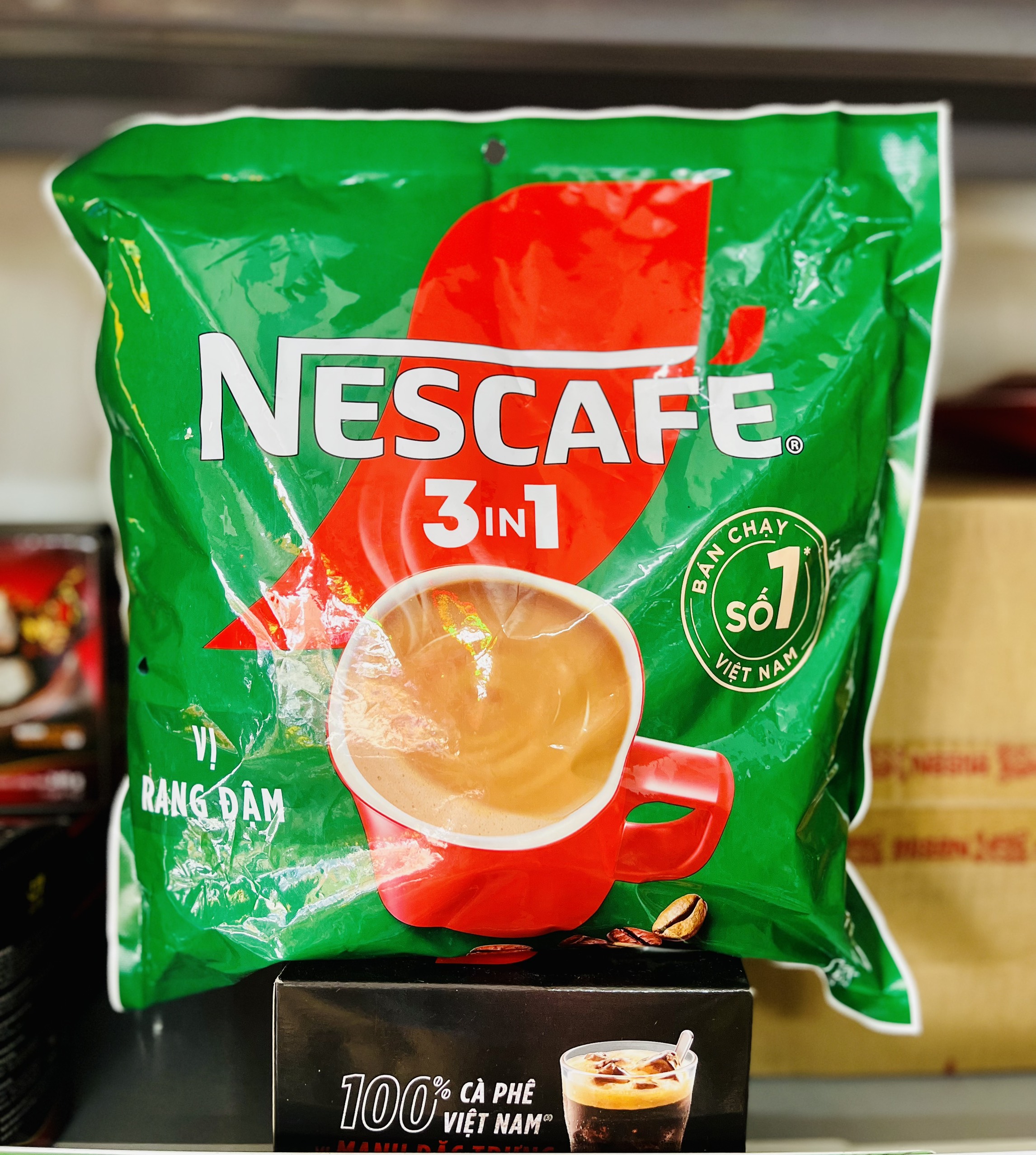 Cà phê đen/Cà phê sữa Nescafe xanh/đỏ/đen dạng túi (35-46 gói x 16-17g)