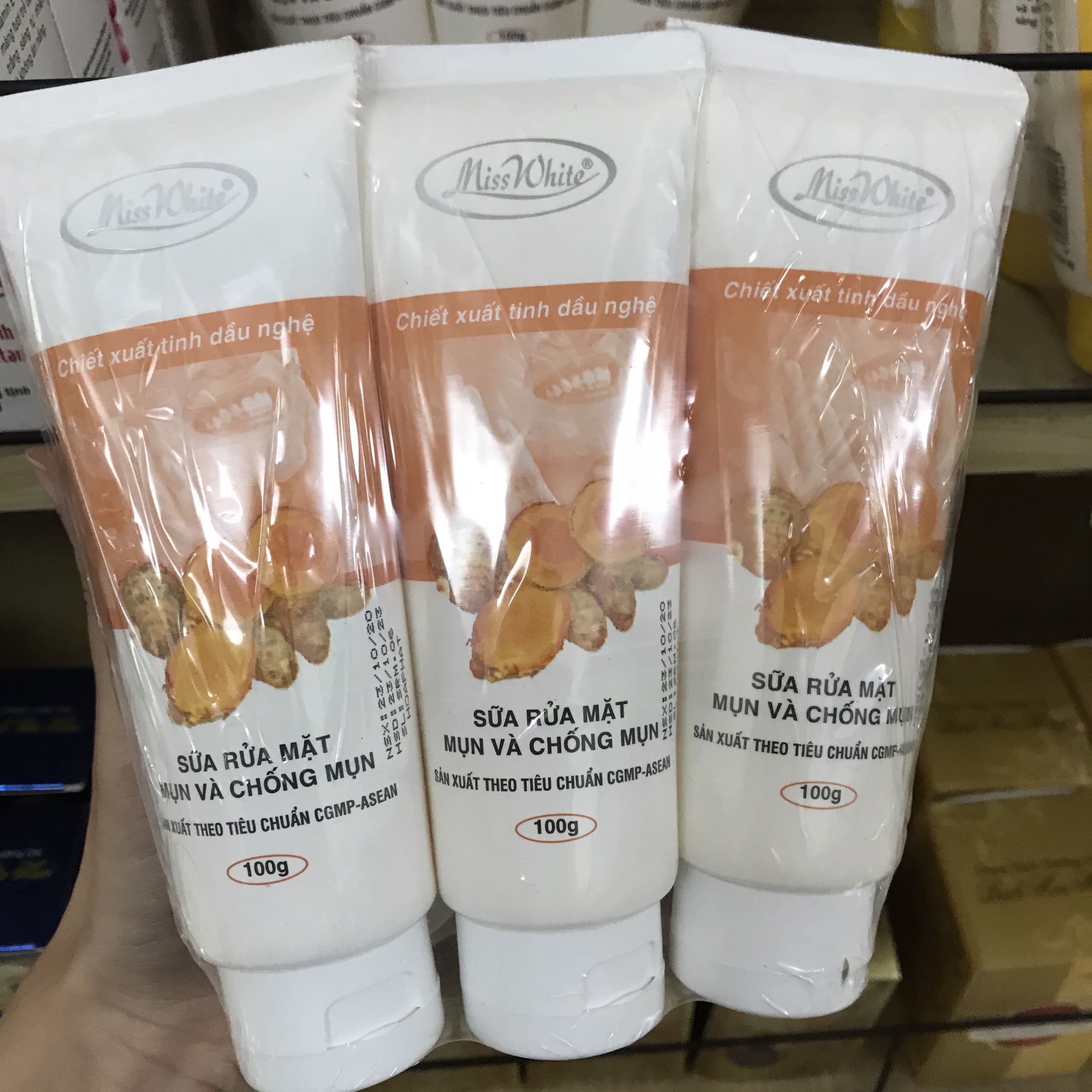 Sữa rửa mặt mụn và chống mụn Miss White Tigon 100g
