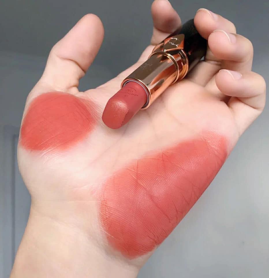 [Hcm]Son Charlotte Tilbury Hot Lips 2 Màu Amazing Amal Carinas Star Viva La Vergara