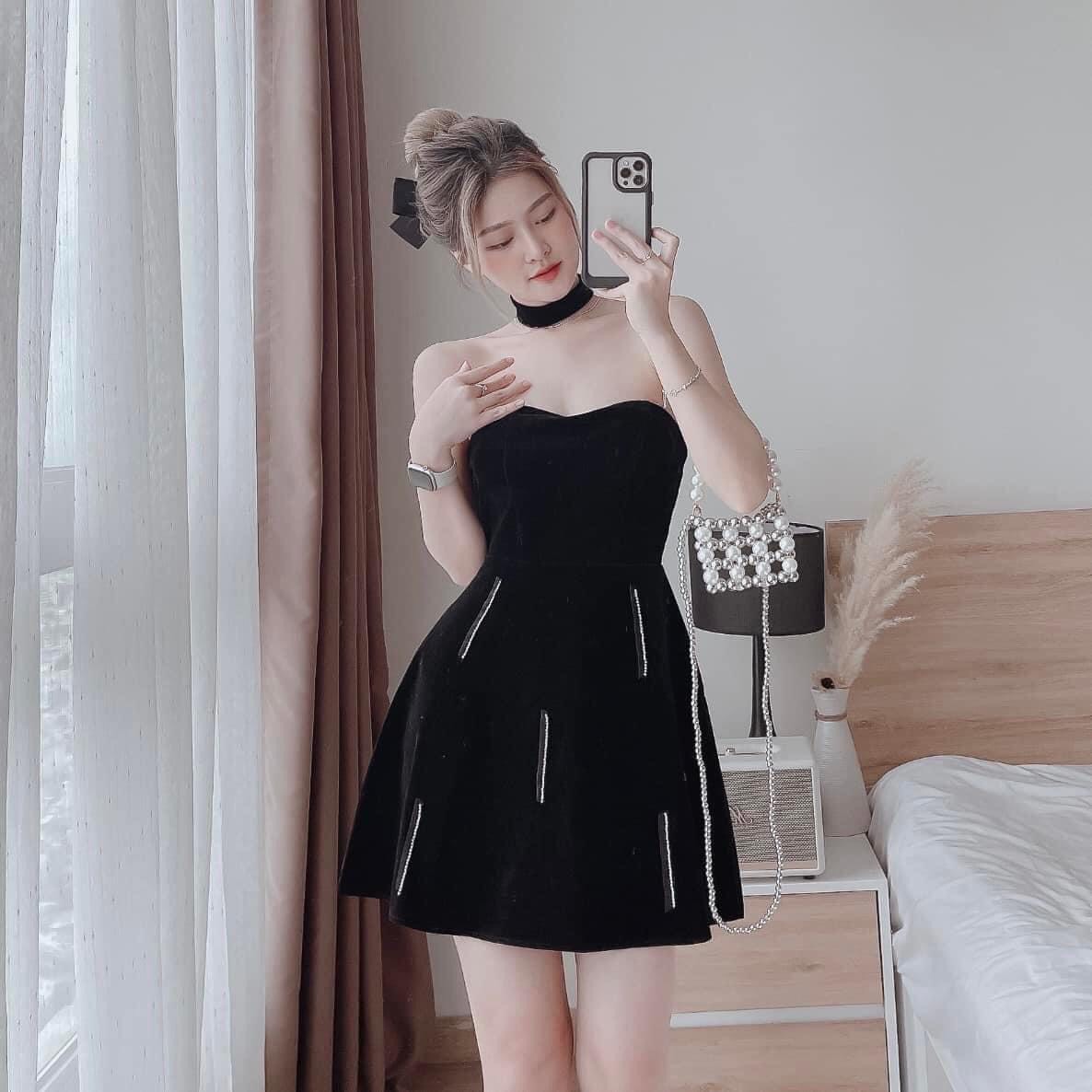 ĐẦM NHUNG XÒE ĐEN CÚP NGỰC ĐÍNH CƯỜM PHỐI DÂY CỔ THỜI TRANG SANG TRỌNG ĐẦM NỮ TRỄ VAI HỞ LƯNG QUYẾN 