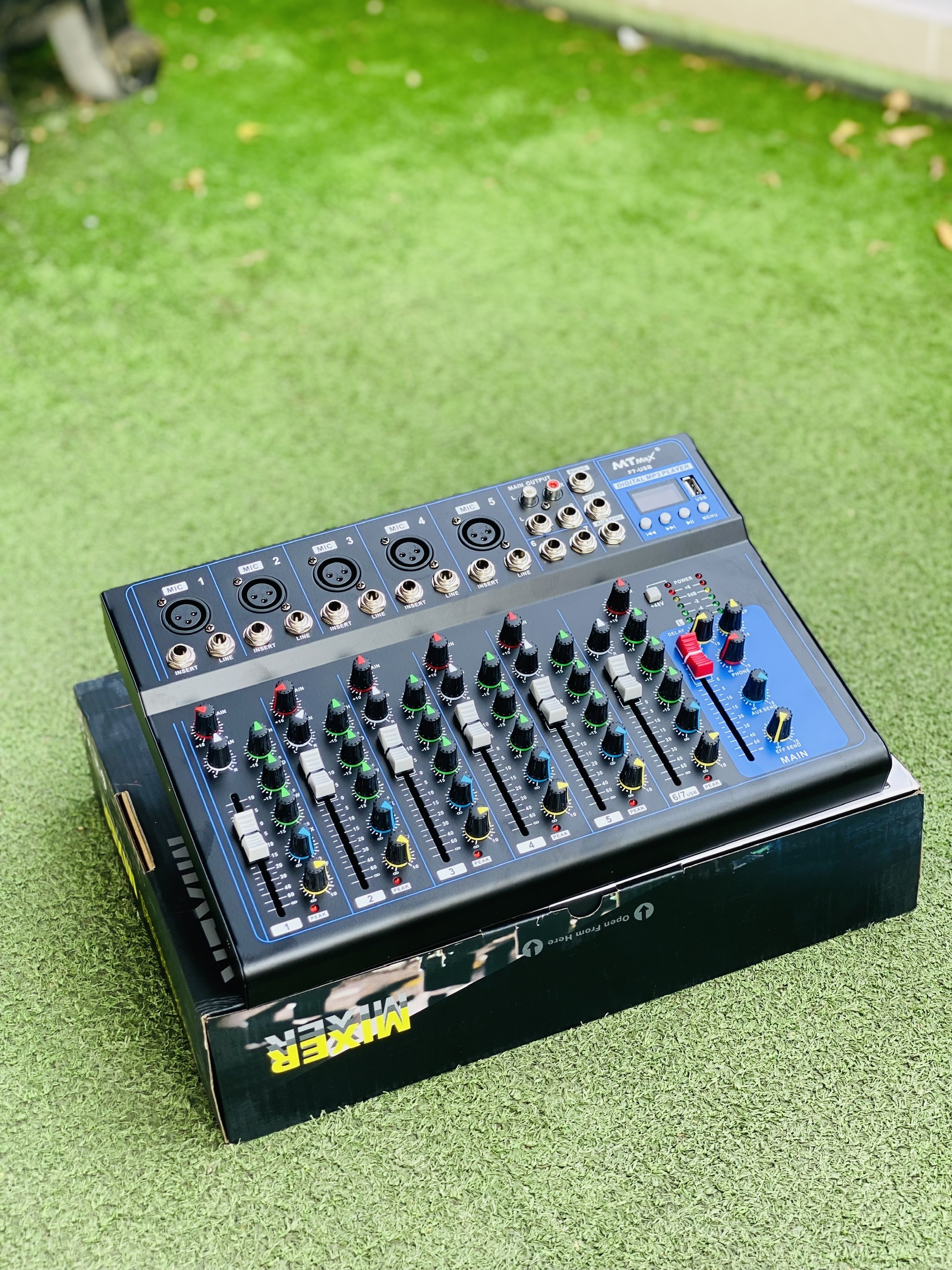 [Tặng dây kết nối] Bàn trộn Mixer MTMax F7 BT - 7 kênh cao cấp - Có bluetooth chống hú tốt - Màn hìn