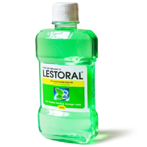 Nước súc miệng Lestoral 250 ml