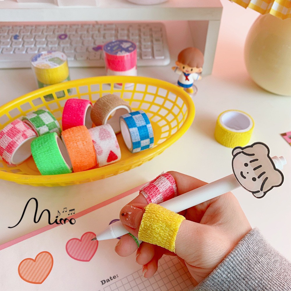 Set 2 Cuộn Băng Quấn Bảo Vệ Ngón Tay Chống Trầy Xước Hoạ Tiết Cute Dễ Thương