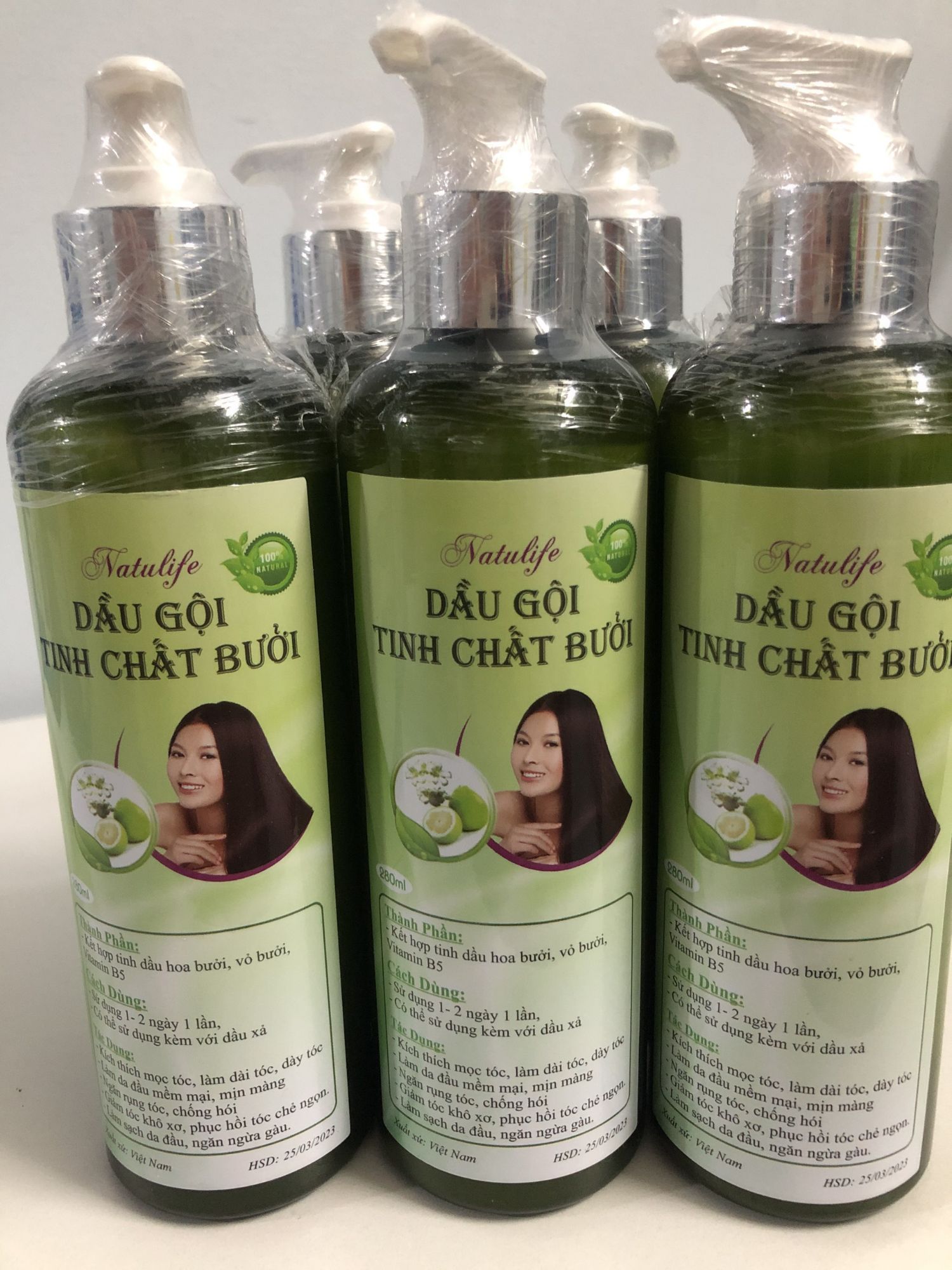 Dầu Gội Tinh Chất Bưởi Ngăn Rụng Tóc Ngừa Gàu Giúp Mọc Tóc Làm Dài Và Dày Tóc 280Ml