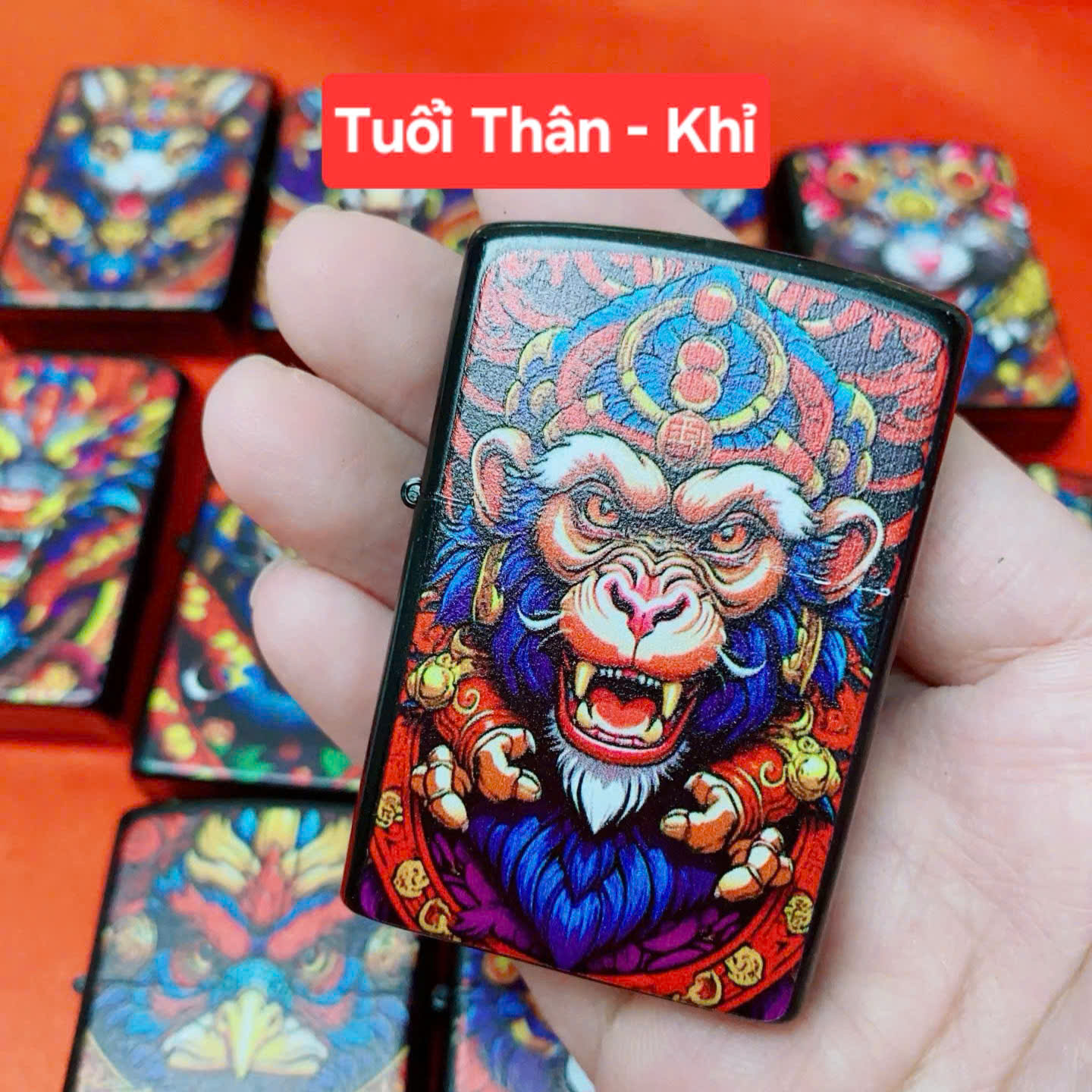 Bật Lửa Zippo Sơn Tĩnh Điện 12 Con Giáp Tặng Đá Bấc + Chai Nhiên Liệu Mini ( Xài Xăng - Lửa Thường)